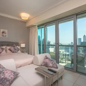 Apartment Prime Retreats - Downtown, Dubai